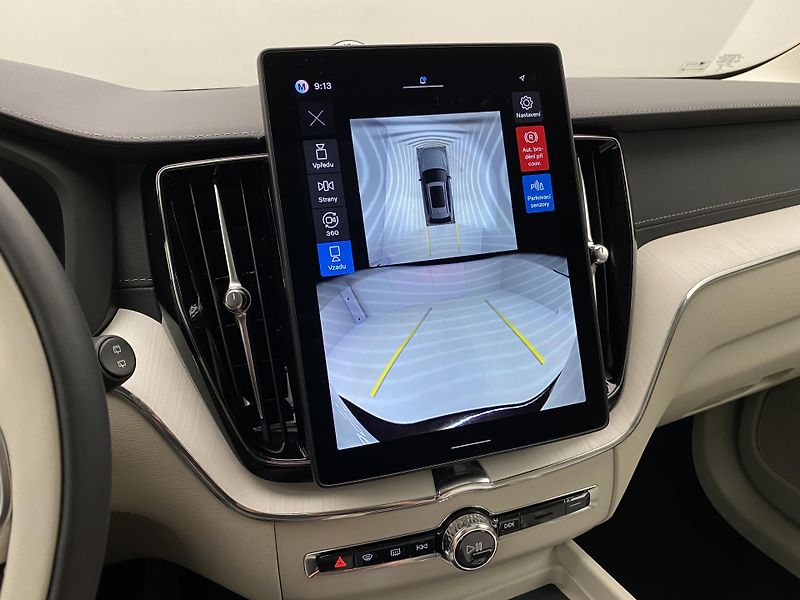 Volvo XC60 T8 AWD RECHARGE DARK ULTRA CZ - fotka 63 z 64