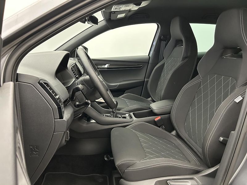 Škoda Karoq 1.5 TSI SportLine - fotka 7 z 23
