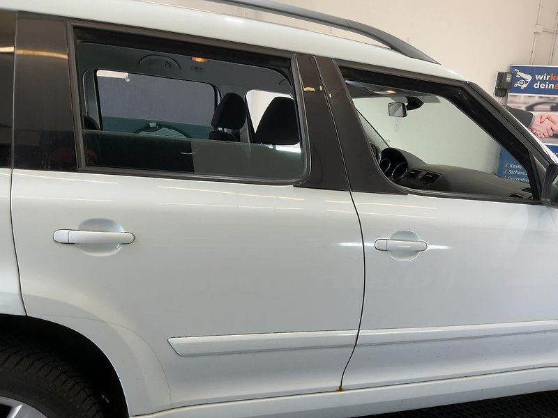 Škoda Yeti (2015) 1.2 TSI Elegance - NAVI -DIGI  - fotka 6 z 11