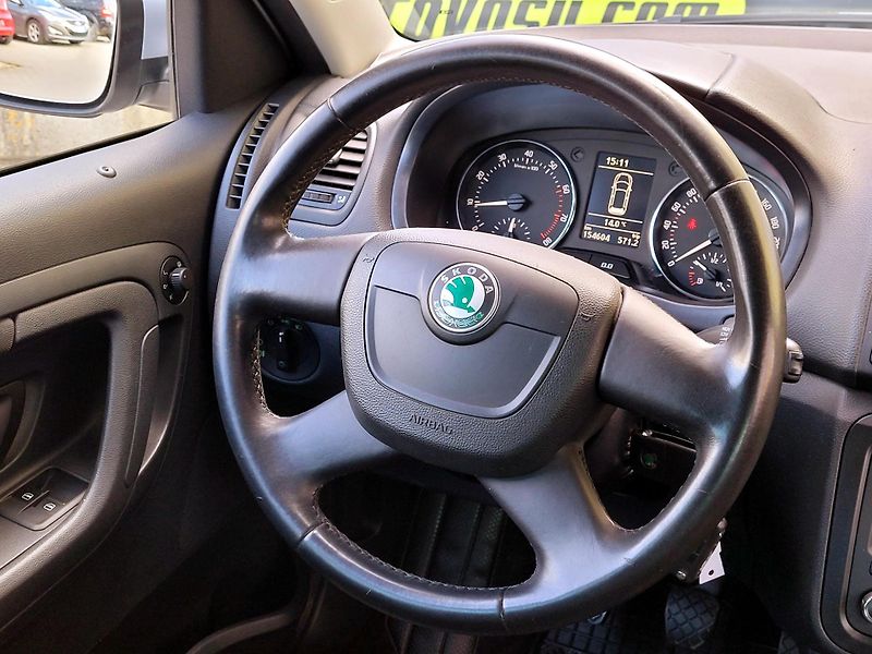 Škoda Roomster TSi *SERV.KNÍŽKA* DIGI   - fotka 31 z 43