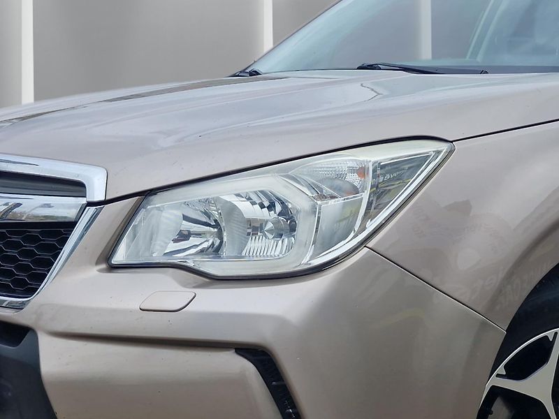 Subaru Forester (2014) 2,0 XT 177 kW 1.maj. ČR - fotka 9 z 24