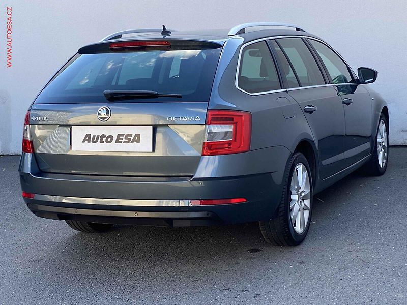 Škoda Octavia (2018) 1.6 TDi, Clever, DSG, navi - fotka 4 z 17