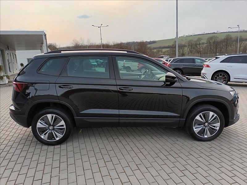 Škoda Karoq 1,5 TSI,110KW,DSG,RADAR - fotka 4 z 41