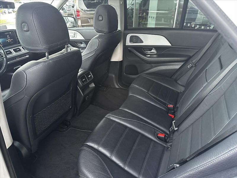 Mercedes-Benz GLE 350de 4M AMG paket - fotka 29 z 41