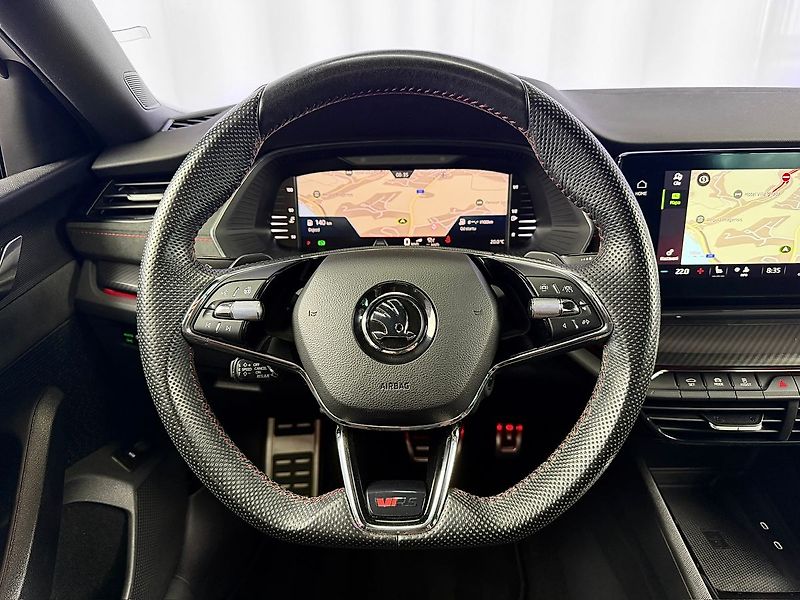 Škoda Octavia 2.0 TSI 180KW DSG RS, HUD, WEB - fotka 13 z 30