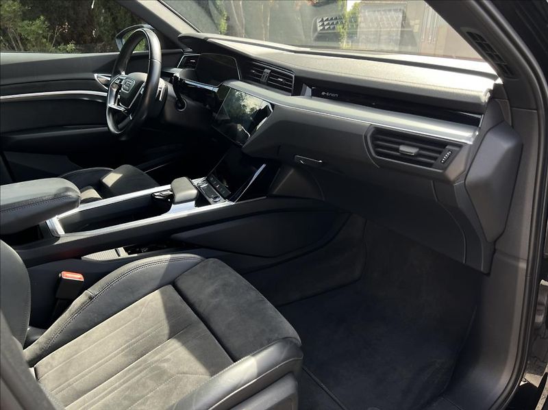 Audi e-tron 50 Quattro Proline SOH 95% - fotka 20 z 38