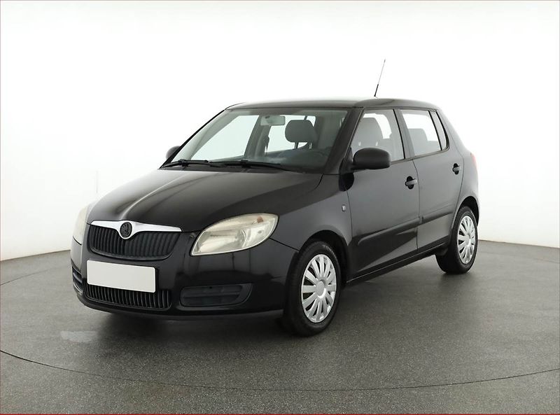 Škoda Fabia (2007) 1.2, nová STK, v provozu - fotka 2 z 12