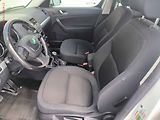 Škoda Yeti (2011) 2.0 TDi 4x4, ČR, servis - náhled 9