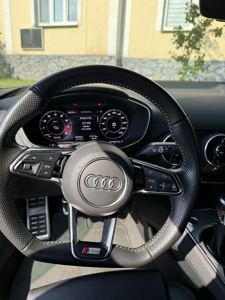 Audi TT (2016) Audi TT Roadster S-line - fotka 15 z 18