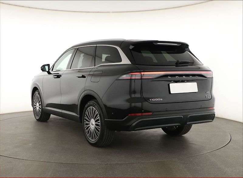 Chery TIGGO 9 PHEV (2026) 1.5T PHEV, EV dojezd 145km - fotka 4 z 21