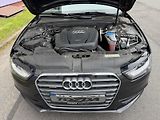 Audi A4 2,0 TDi Quattro /1.maj./ ČR /  - náhled 30