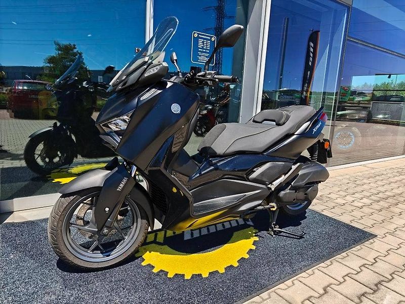 Yamaha X-Max 125 (2023) TECH MAX - fotka 7 z 20