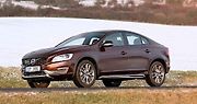 Volvo S60 Cross Country.