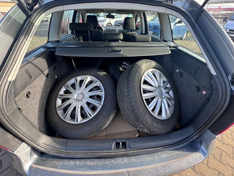 Škoda Octavia (2012) 1,6 TDI 77KW TAŽNÉ SK FACELIFT - fotka 39 z 49