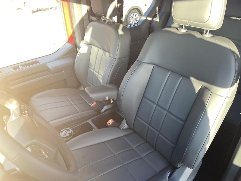 Kia PV5 (2026)  5P 4x2 ELITE 120 KW + 71,2 KW - fotka 12 z 29