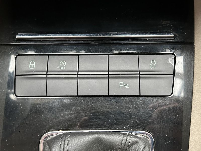 Škoda Octavia 1.8 TSI 4x4 Style Plus - fotka 14 z 25
