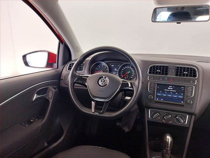 Volkswagen Polo (2016) 1.2 TSI, Automat, ČR,1.maj - fotka 7 z 18