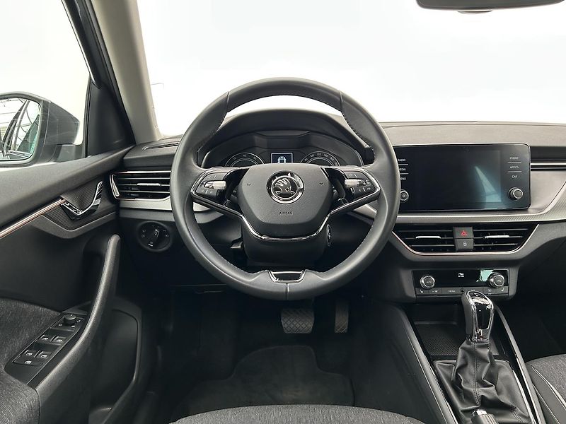 Škoda Scala 1.5 TSI Style Plus - fotka 28 z 28