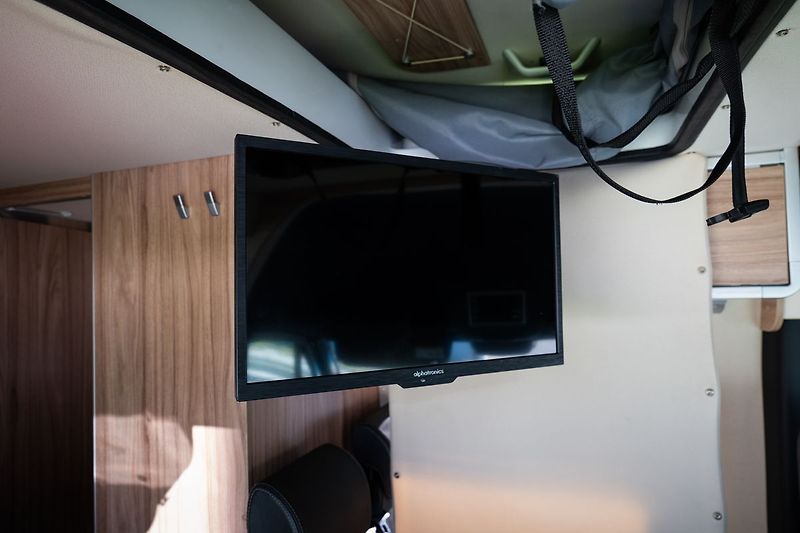 Mercedes-Benz Sprinter HYMER Grand Canyon S 4x4 - fotka 17 z 27