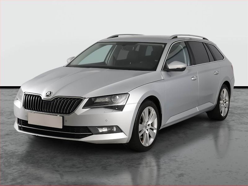 Škoda Superb (2015) Style 2.0 TDI, Serv.kniha - fotka 2 z 23