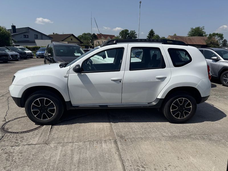 Dacia Duster - fotka 3 z 12