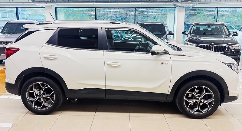 SsangYong Korando 1.5 T-GDI,120KW,1. MAJITEL, ČR - fotka 8 z 15