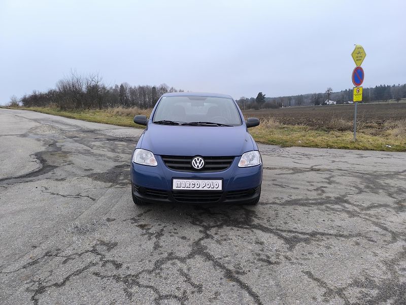 Volkswagen Fox (2006) 1.2 DOLOŽENÉ KM, 1.MAJITEL - fotka 2 z 20
