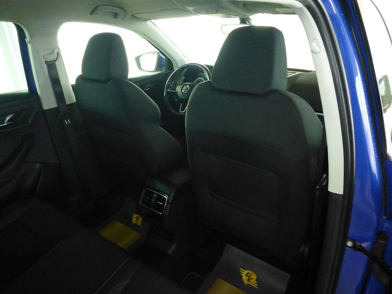 Škoda Karoq (2019) 1,6TDI*PARK.S**ALU***VYHŘ.SED. - fotka 20 z 23