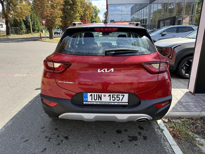 Kia Stonic 1.0 T-GDI Exclusive - fotka 8 z 9