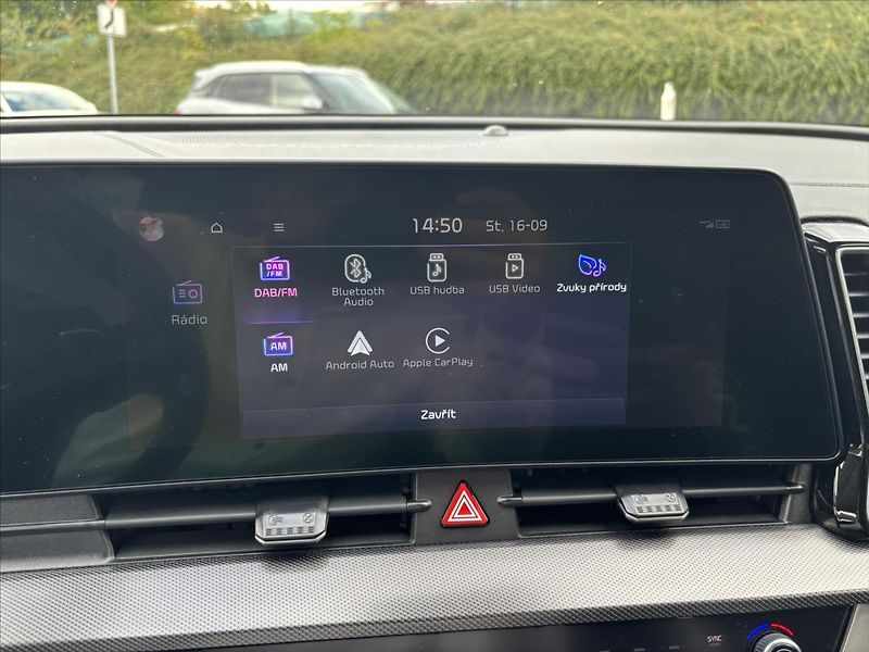 Kia Sportage 1,6 TGDi HEV AT TOP ADAPTIV - fotka 23 z 49