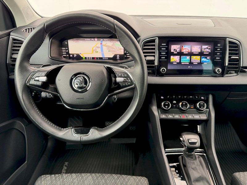 Škoda Karoq (2023) 1.5 TSI 110kW DSG Style Plus M - fotka 8 z 35