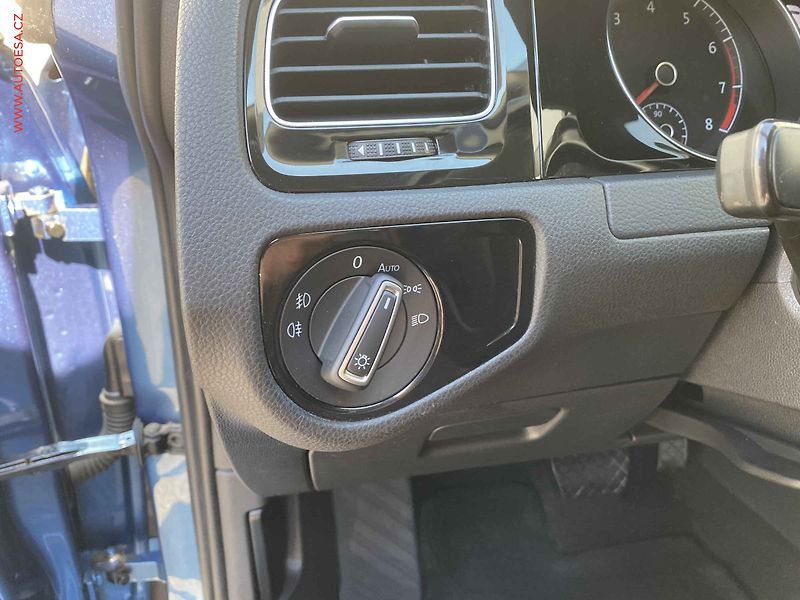 Volkswagen Golf (2015) 1.4TSi, ČR, servis.kniha, AT - fotka 15 z 19