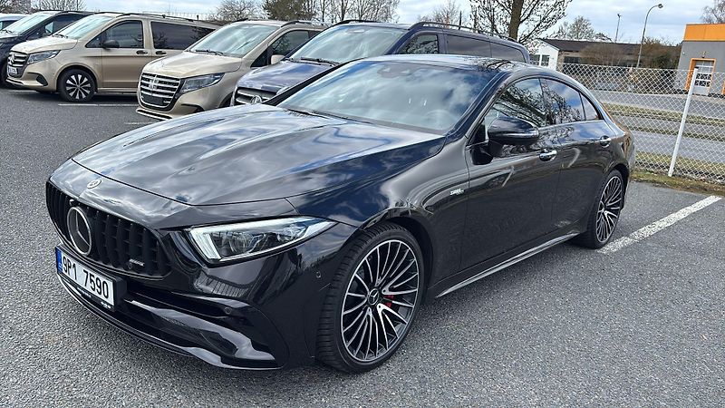 Mercedes-Benz CLS (2023) - fotka 2 z 11