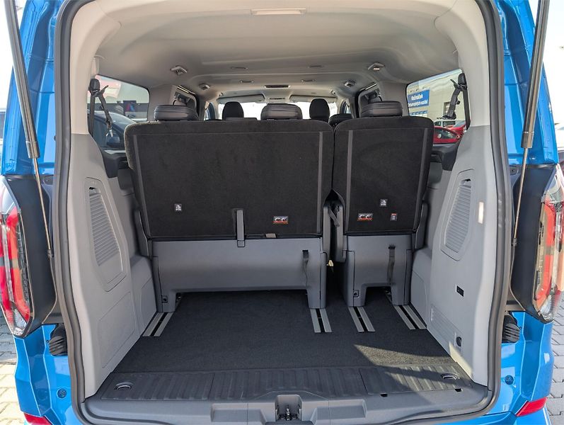 Ford Tourneo Custom (2026) Titanium X L2, Tourneo, 2.0 Ec - fotka 10 z 22