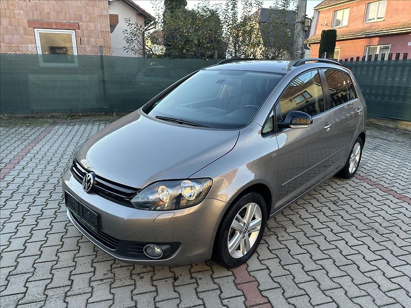 Volkswagen Golf Plus 1,2 TOP stav 1.majitel - fotka 8 z 22