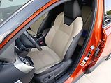 Toyota C-HR 2.0HEV PREMIERE ČR 1.MAJITEL - náhled 12