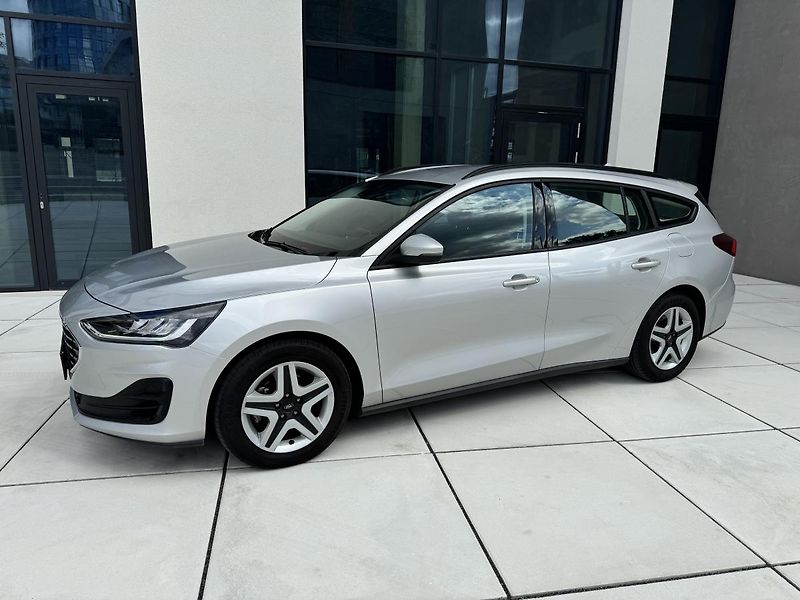 Ford Focus (2022) Kombi 1,5EcoBlue AUT8 88kW Edi - fotka 47 z 49