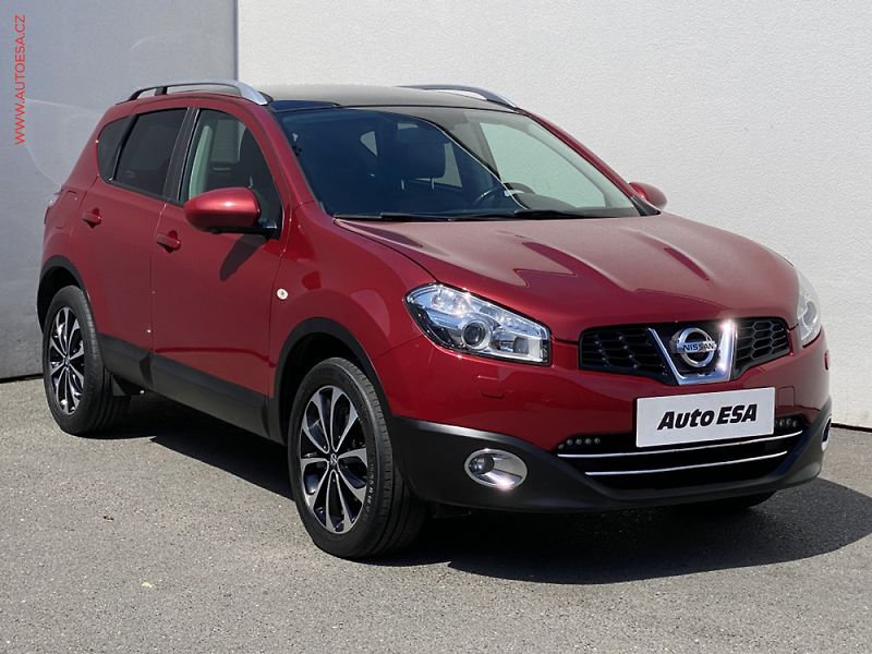 Nissan Qashqai (2011) 1.6i, autoAC, temp - fotka 1 z 3