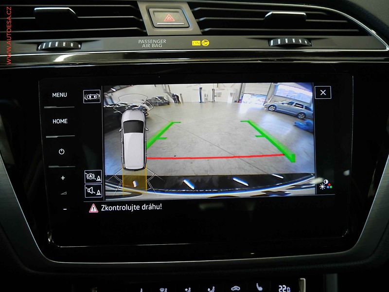 Volkswagen Touran (2022) 2.0TDi, LED, navi, kamera - fotka 19 z 22