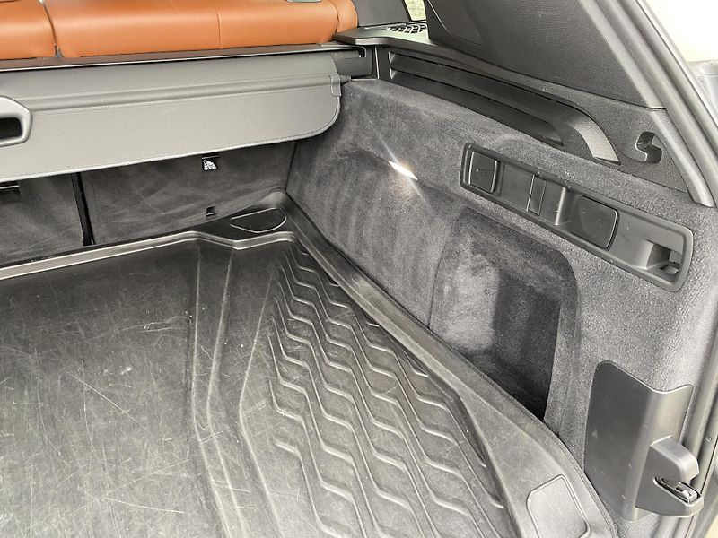 BMW X5 M50XD 4x4 400PS CZ DPH FULL 1A - fotka 118 z 171