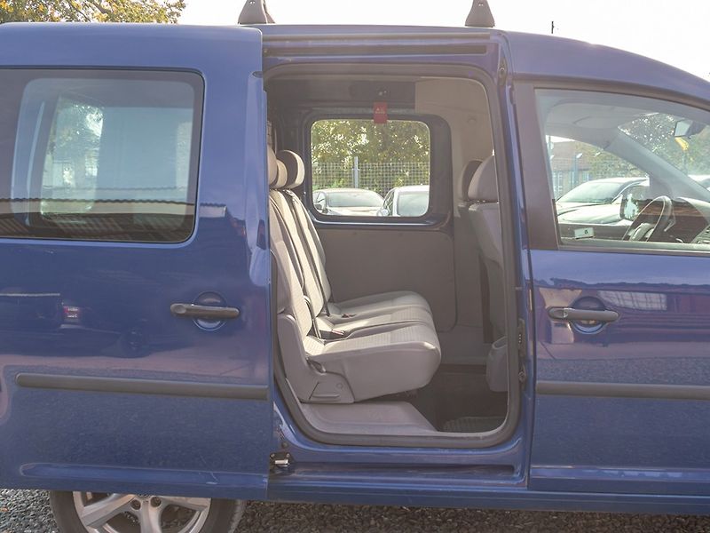Volkswagen Caddy (2008) ČR 1.9TDI 55KW – PO ROZVODECH - fotka 26 z 36