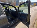 Opel Zafira 1,6 16V 7- místný + pneu  - náhled 17