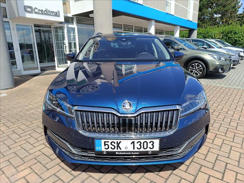 Škoda Superb 2,0 TDi, DSG Laurin & Klement - fotka 3 z 25