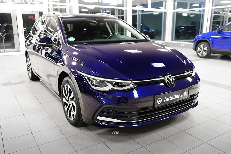Volkswagen Golf Variant (2023) 2.0TDI LED Navi Tažné Display - fotografie inzerátu