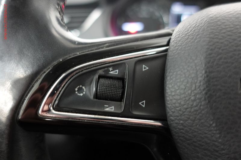 Škoda Octavia (2013) 1.6 TDi, ČR, Elegance - fotka 16 z 23