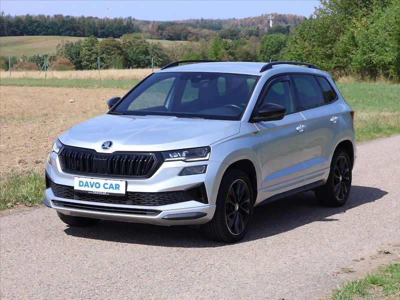 Škoda Karoq 1,5 TSI 110kW DSG Sportline - fotka 3 z 28