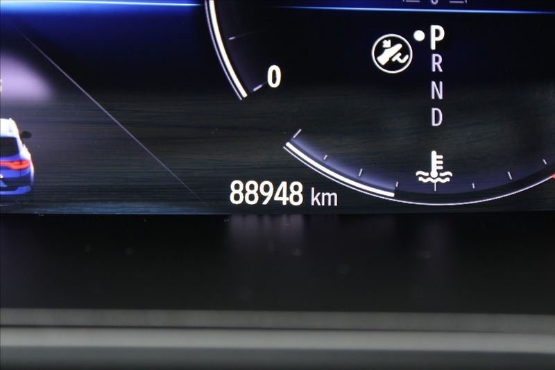 Renault Mégane 1,3 TCe  NOVÉ V ČR,A/T,RS-LINE - fotka 9 z 37