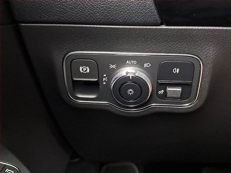 Mercedes-Benz Třídy B (2019) B 180, Automat, ČR,1.maj - fotka 20 z 22