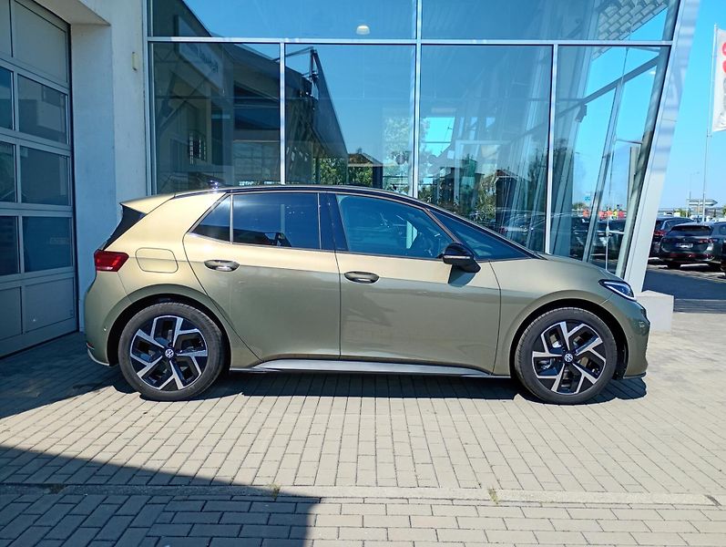 Volkswagen ID.3 (2026) 58 kWh 140 kW  Neo Style - fotka 2 z 18