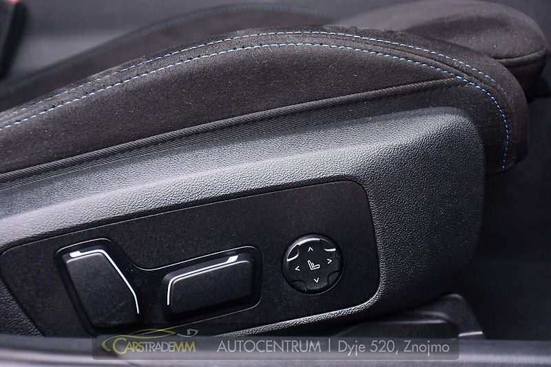 BMW Řada 3 320D xDrive M-SPORT ČR 1.M - fotka 27 z 60
